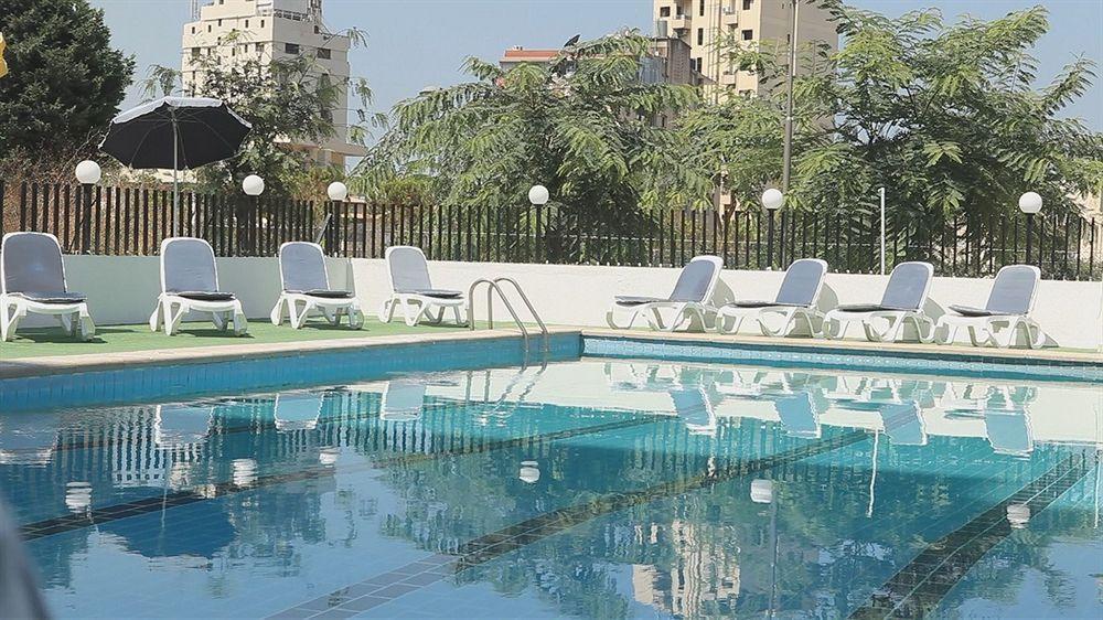 Queens Land Hotel Jounieh Eksteriør bilde